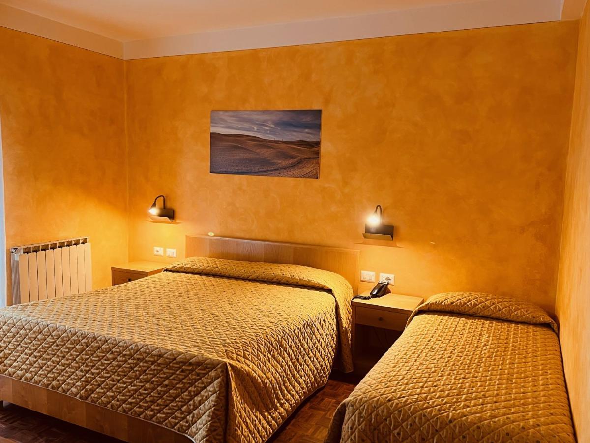 Albergo Di Murlo Exteriör bild